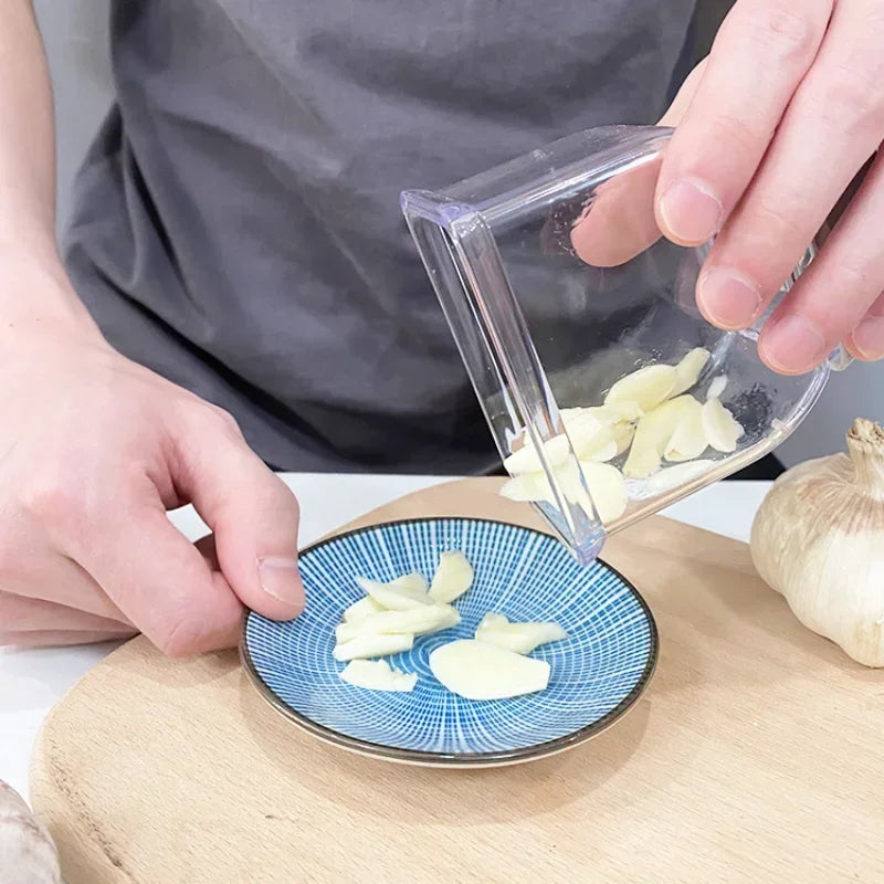 Decor Bites™ Garlic Grinding Grater Cutter
