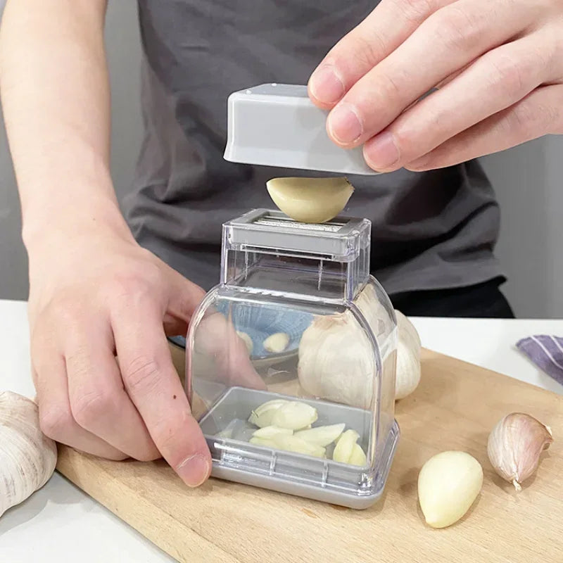 Decor Bites™ Garlic Grinding Grater Cutter